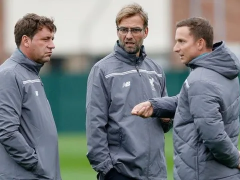 HLV tạm thời của Liverpool cũng dính Covid-19