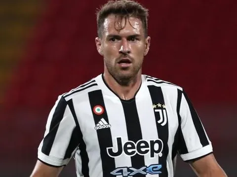Juve chi tiền 'tống khứ' Ramsey