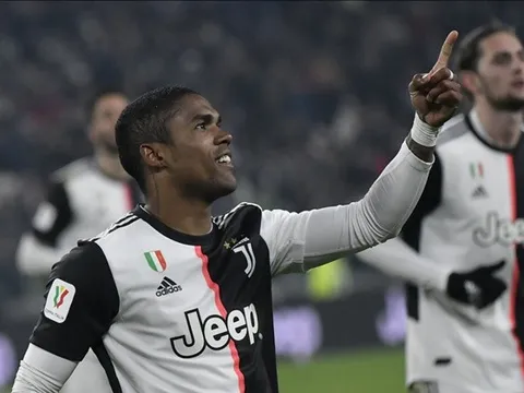 2 gã khổng lồ ngán ngẩm vì người thừa, một cuộc trao đổi sẽ diễn ra?