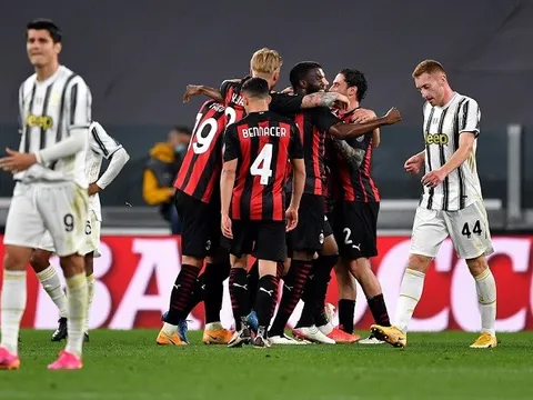 'Quá đau đớn, hãy thức tỉnh đi Juventus'