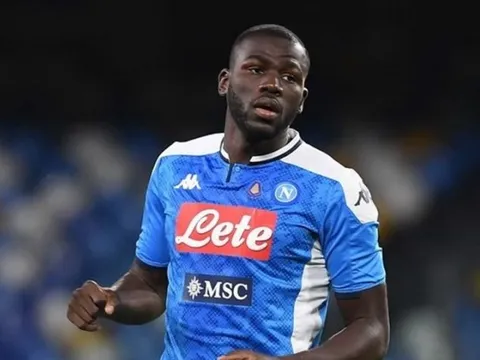 Đối tác báo giá Koulibaly cho Barca, Chelsea