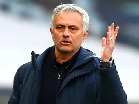 Kane công khai sự thật chớp nhoáng ngày Mourinho bị sa thải
