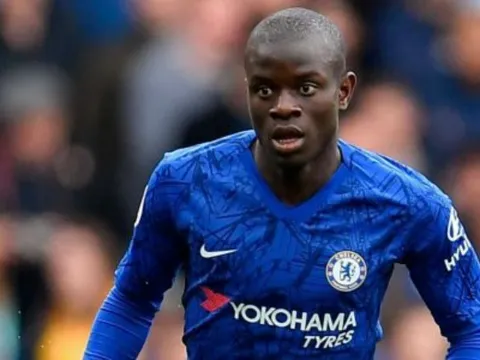 'Chelsea nên nhanh bán Kante để chiêu mộ cậu ấy'