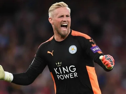 Top 10 thủ môn hay nhất mùa 2021: De Gea "bay màu", "trò cưng" của Pep