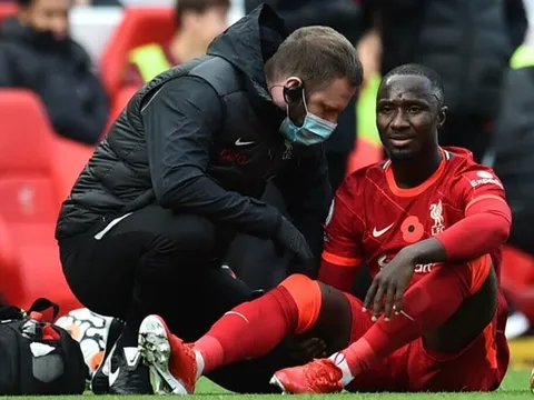 "Tôi không nhận thấy lý do Liverpool không gia hạn với cậu ấy"