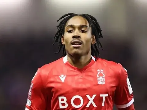 "Kèo phải" xuất sắc nhất Championship ưu tiên đầu quân cho Conte