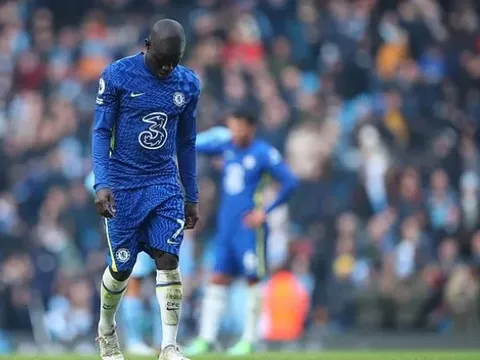 Kết liễu Chelsea, De Bruyne phát biểu về Kante