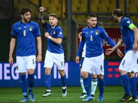 Kết liễu trong hiệp 1, ĐT Italia thắng nhẹ nhàng Bắc Ireland trên sân nhà
