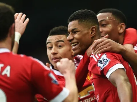 Khán giả: 'Tôi là fan Liverpool, nhưng ai lại có thể không yêu mến anh chàng M.U này chứ'