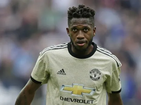 Khó tin! "Kẻ vô dụng" Fred là người hay nhất của Man Utd?