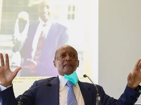 Khối tài sản khủng của tân Chủ tịch Liên đoàn bóng đá châu Phi