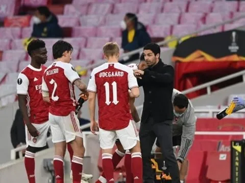 Không Champions League, Arsenal đối diện nỗi lo lớn