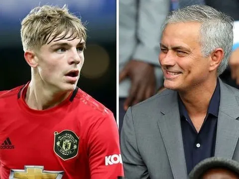 Không chỉ McTominay, Mourinho đã tìm ra một "mad dog" thứ 2 ở M.U