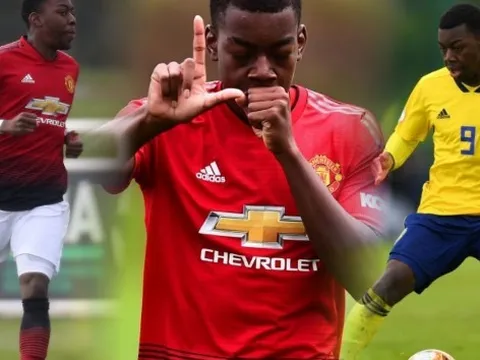 Không chỉ Pellistri, Man Utd còn có một "tia chớp đen" chờ ngày bước ra ánh sáng
