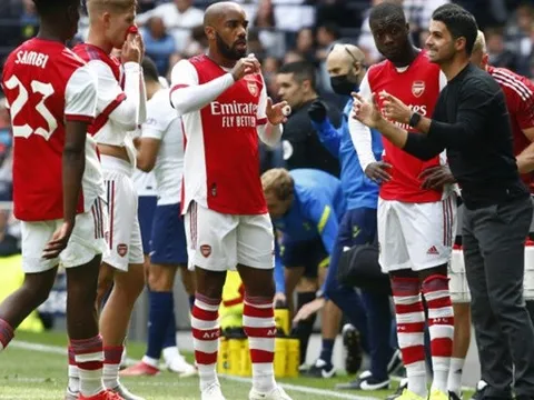 Không dự Champions League, Arsenal vẫn lấn át Tottenham