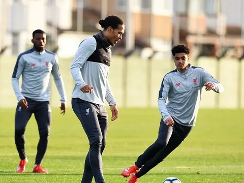 Không phải Klopp, 'ngọc quý' chỉ ra người thầy thực sự của mình ở Liverpool