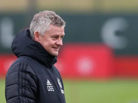 Không phải Pogba, Solskjaer cần gấp rút thay thế tiền vệ này ngay trong mùa Hè