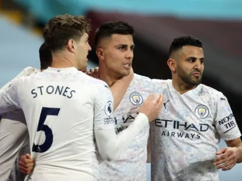 Không tốn quá nhiều mồ hôi, Man City nhẹ nhàng đánh bại Aston Villa