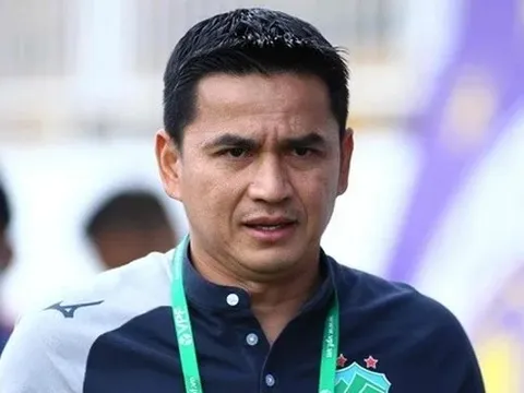 Kiatisuk: 'Chơi ở bảng tử thần là điều có ích cho HAGL'