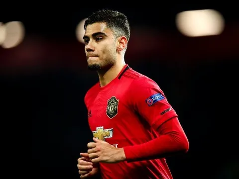 Kiểm tra y tế, sao Man United thẳng tiến đến Serie A