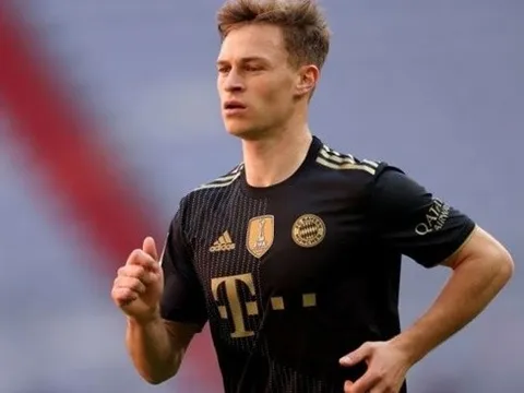 Kimmich yêu cầu mức lương khủng, Bayern lưỡng lự