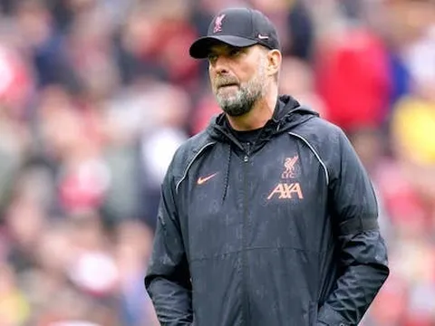 Klopp không thể để cả 2 cầu thủ cùng rời Liverpool