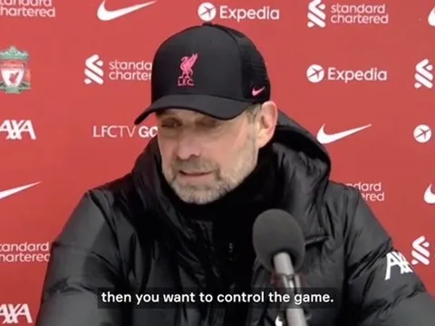 Klopp: Cảm giác như bóng ở trên không 20 phút