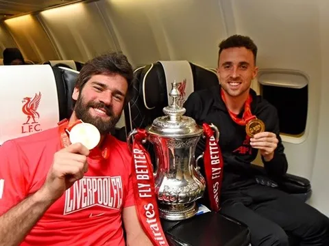 Klopp: "Cậu ấy lại dính chấn thương"