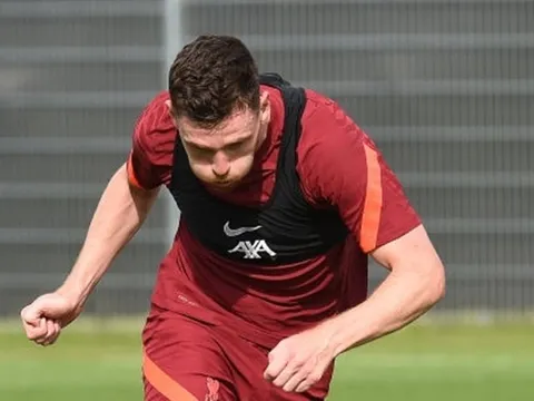 Klopp la lớn khen 1 sao Liverpool, Robertson giận dữ
