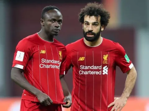 Klopp lý giải việc không đăng ký Mane và Salah tại tứ kết FA Cup