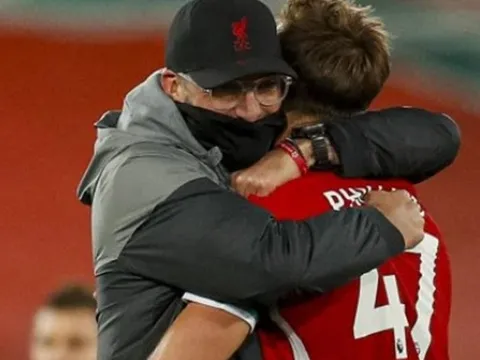 Klopp phải cảm thán với 1 cái tên ở trận West Ham