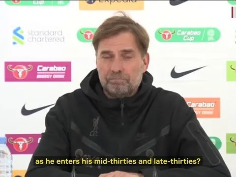 Klopp: Salah sẽ tốt hơn tiêu chuẩn của Messi - Ronaldo
