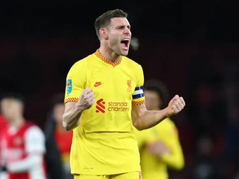 Klopp so sánh 1 nhân tố Liverpool giống Lallana