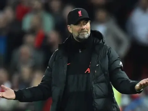 Klopp: "Thế giới chưa sẵn sàng cho loại thành công đó"