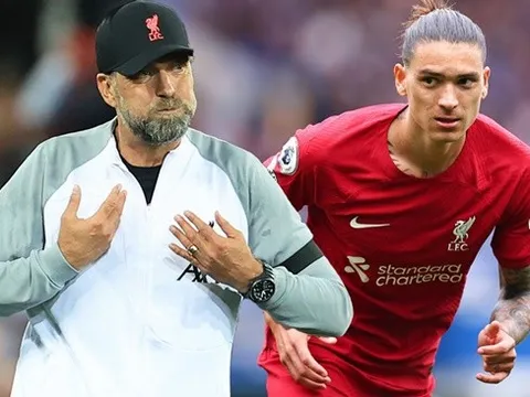 Klopp tìm cách kích hoạt 'cỗ máy' săn bàn