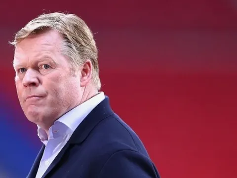 Bên bờ phá sản, Barca nguy cơ phải gia hạn với Koeman
