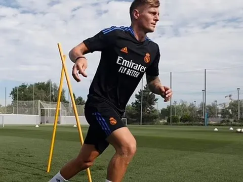 Kroos chỉ ra 2 lợi ích dành cho Real khi Messi rời Barca