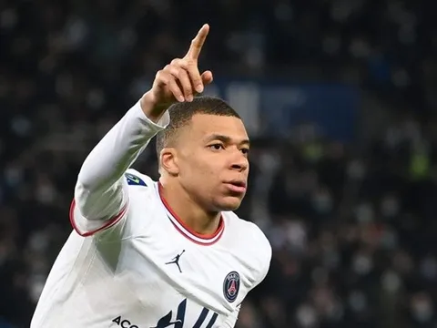 Kylian Mbappe suýt gia nhập Real Madrid ba lần