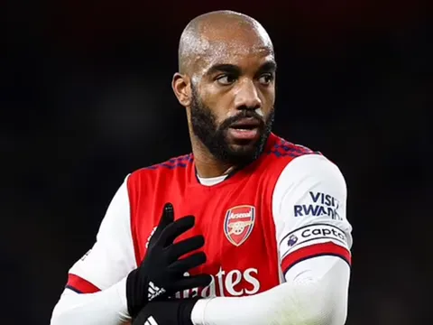 Arsenal có đội trưởng mới thay Aubameyang