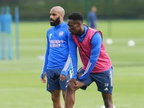 Lacazette giục 1 cầu thủ nhanh chóng rời Arsenal