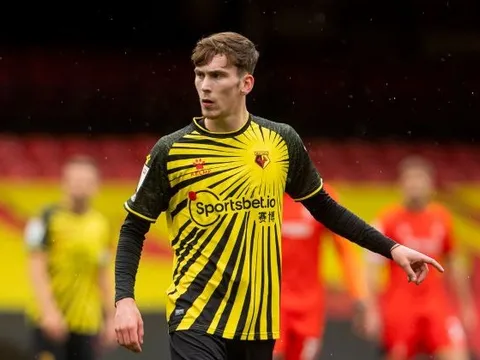 Lại gây ấn tượng, sao Quỷ đỏ được xem là thủ quân tương lai