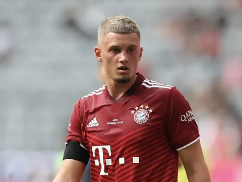 Người cũ Bayern bị dè bỉu về phí chuyển nhượng