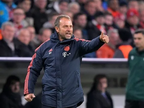 Lần đầu "lên đỉnh" cùng Bayern, HLV tạm quyền khẳng định 1 điều