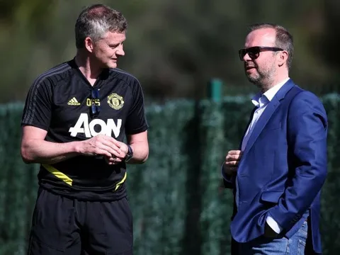Lập 'cú poker' chuyển nhượng, Ed Woodward có thể cứu cả mùa Hè của Man Utd