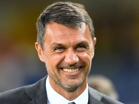 Lập đại công cho Milan, cựu sao Real thuyết phục thành công Maldini