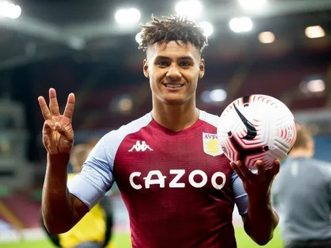 Lập hattrick, "hung thần" của Villa chỉ ra lý do khiến Liverpool ôm hận