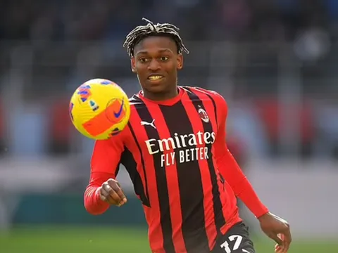 Arsenal dẫn đầu cuộc đua chiêu mộ Henry 2.0