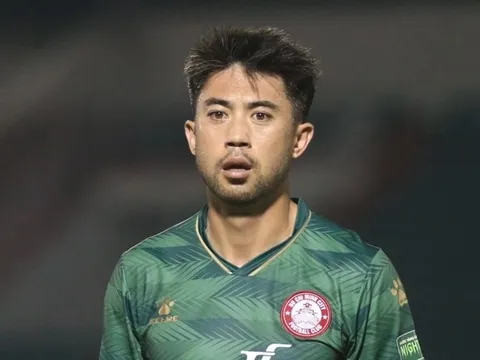 Lee Nguyễn được khen đẳng cấp