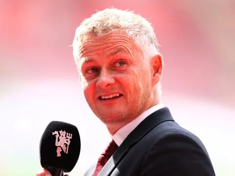 Lee Sharpe chỉ ra tiền đạo Man United cần hỏa tốc chiêu mộ