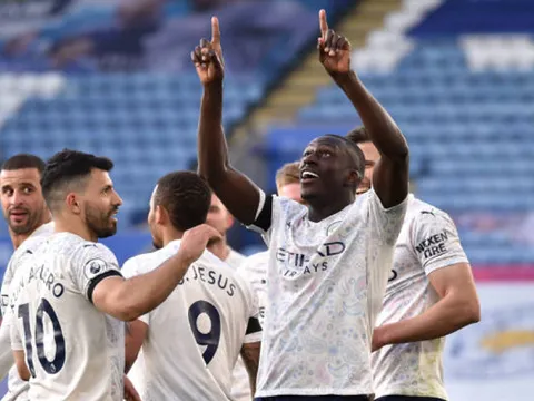 Cái tên không ngờ lập công, Man City xuất sắc hạ gục Leicester